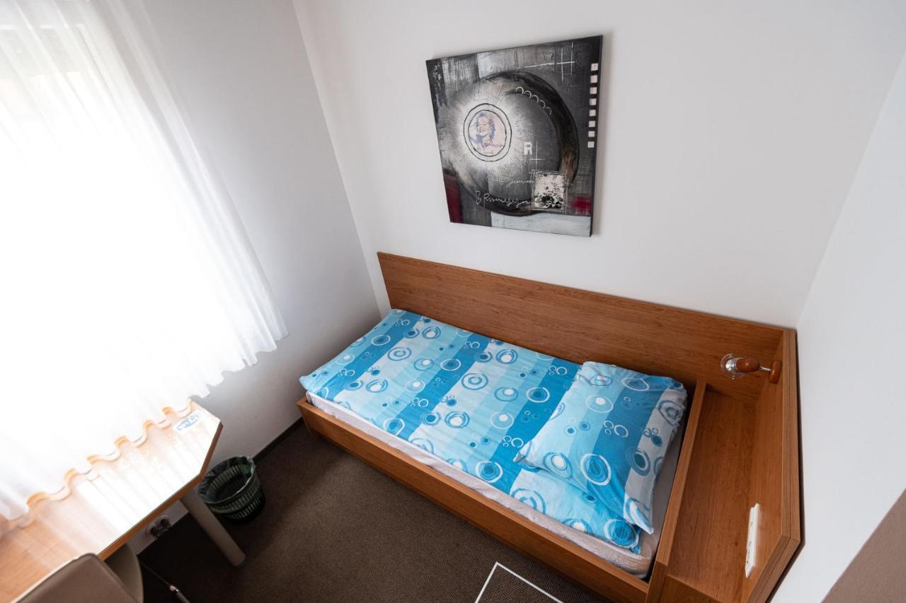 Apartmaji In Sobe Ramar Straza Buitenkant foto