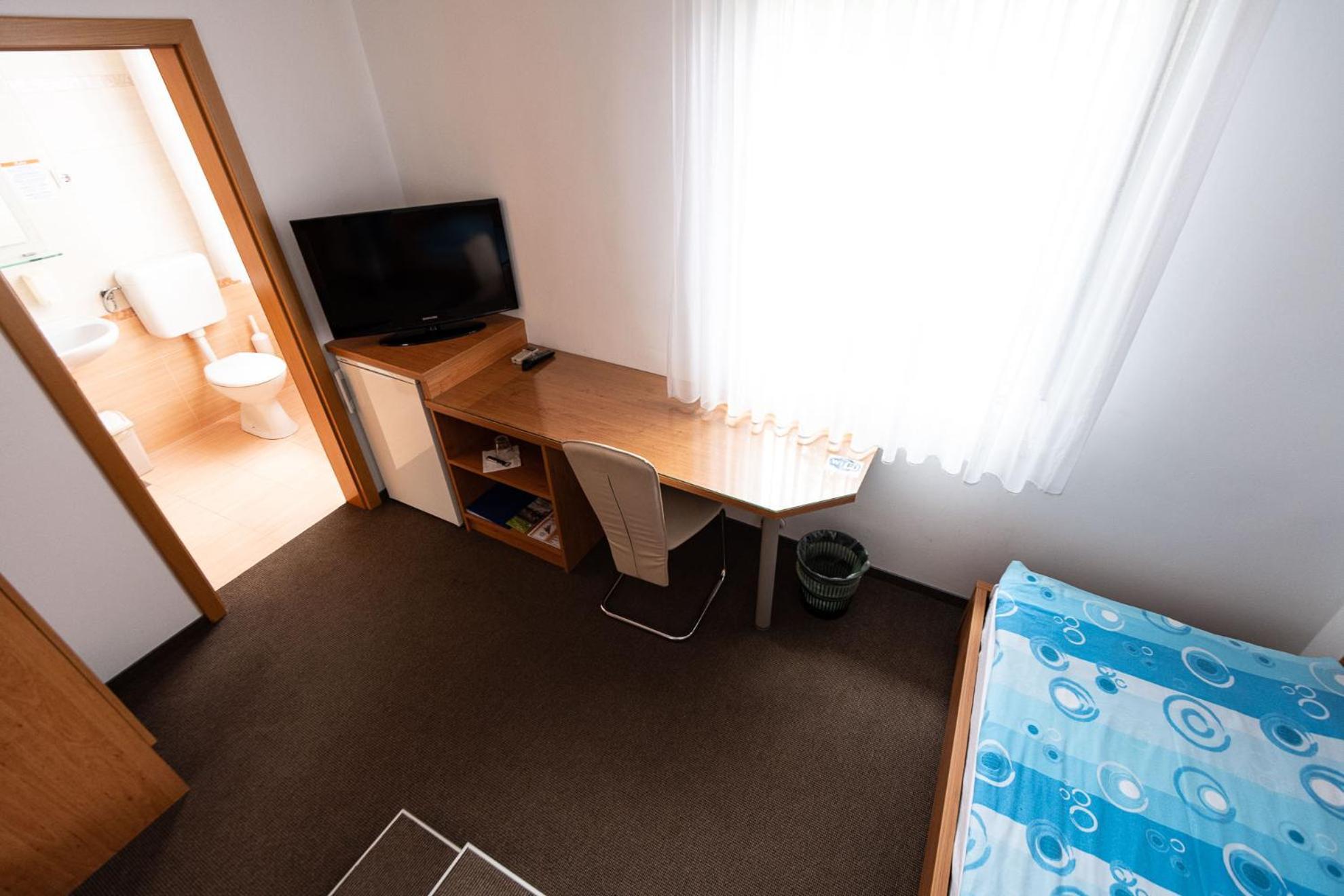 Apartmaji In Sobe Ramar Straza Buitenkant foto