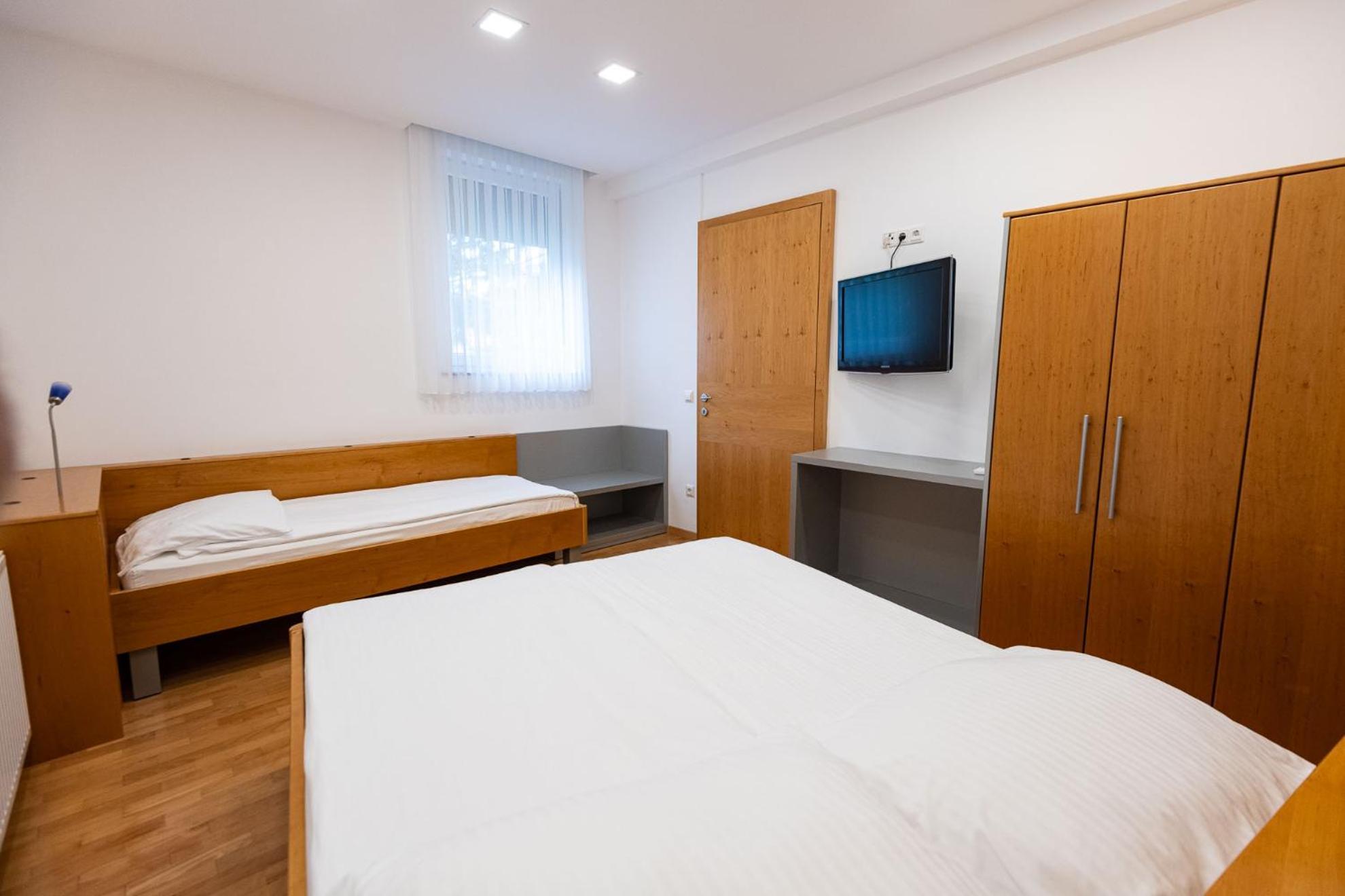 Apartmaji In Sobe Ramar Straza Buitenkant foto
